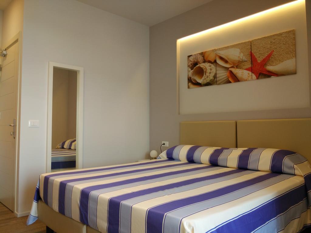 Hotel L'Approdo Porto Azzurro Oda fotoğraf